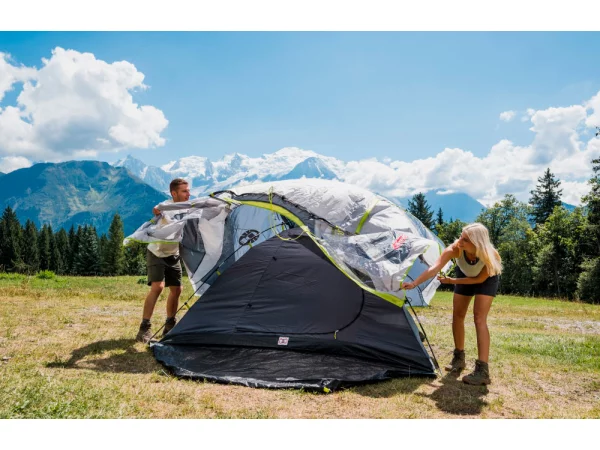 Colemann Darwin 3+ telt