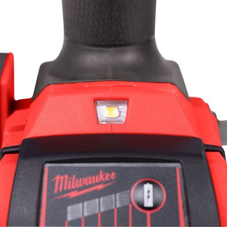 Milwaukee boremaskine