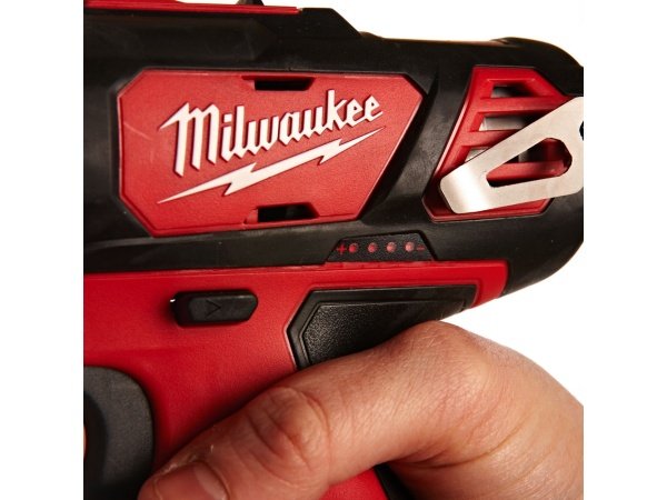 Milwaukee slagboremaskine