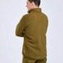 Pinewood Forest Pile Fleece til mænd. Miljøbilledet viser produktet bagfra.