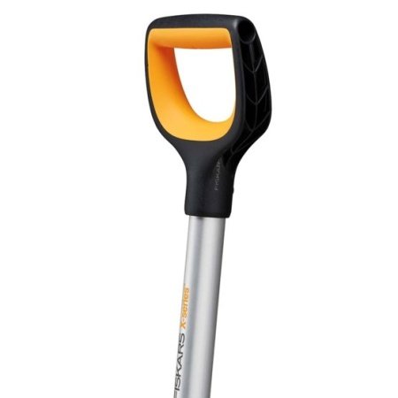 Fiskars sneskovl X-series