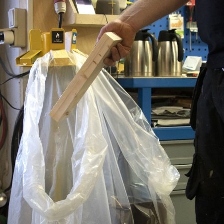 Ravendo affaldsstativ