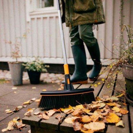 Fiskars Ergonomic™ kost Fiskars Ergonomic™ kost