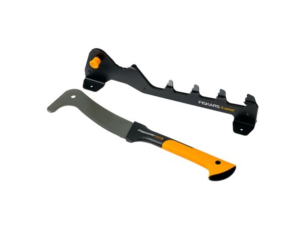 Fiskars brændekløver Fiskars brændekløver, vægmonteret, sort/orange. Billedet viser produktet med hvid baggrund.
