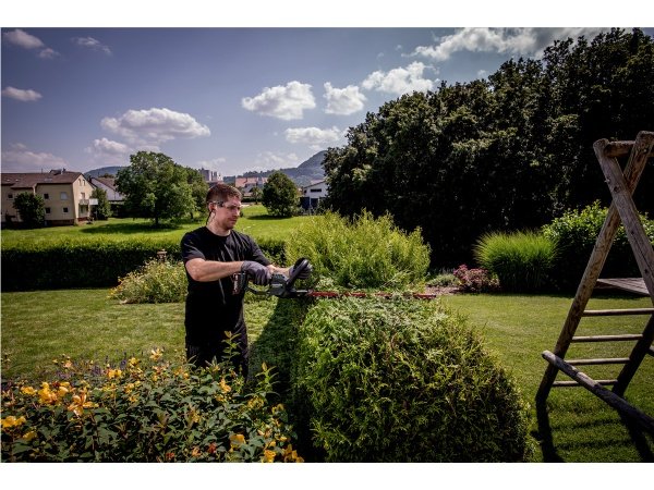 Metabo HS 18 LTX BL 55 hækkeklipper Metabo HS 18 LTX BL 55 hækkeklipper