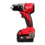 Milwaukee M18 BLPDRC-422C slagboremaskine, en kompakt og kraftfuld kulfri løsning med 145 mm længde til nem adgang i snævre områder. Billedet viser produktet fra siden som png med hvid baggrund.