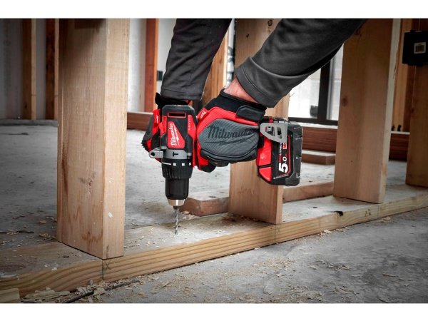 Milwaukee slagboremaskine Milwaukee slagboremaskine, produkt med batteri og lader