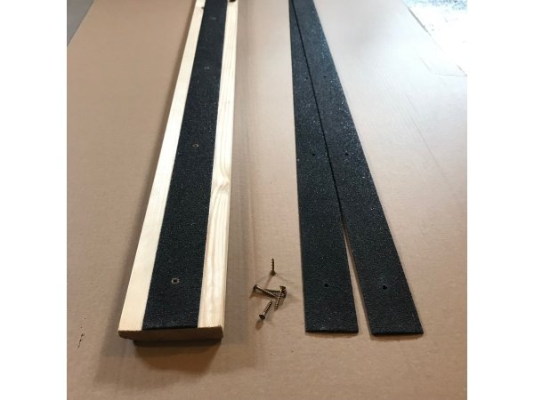 Thamus skridsikker GRP liste