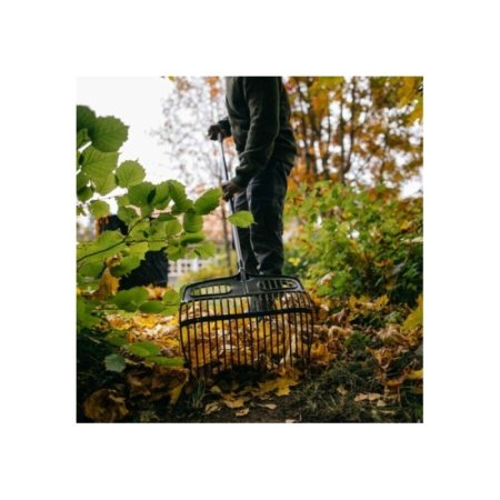 Fiskars bladskovl Fiskars bladskovl fra Ergonomic- serien. Billedet viser produktet med hvid baggrund.