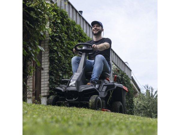 Scheppach havetraktor MR230-61