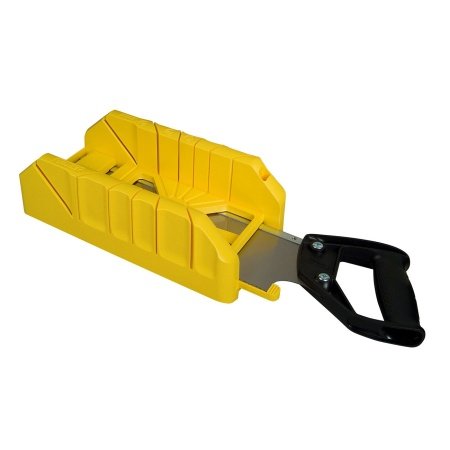 Stanley skærekasse m/sav Stanley skærekasse m/sav 143x350 mm. Billedet viser produktet fra en skrå vinkel.