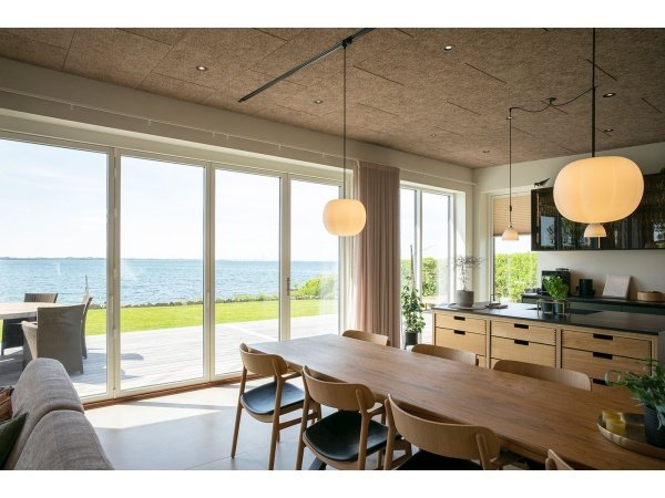 Troldtekt Extremfin i farven Clay 10-4.dk Akustikplade træbeton loftplade med ekstra fin struktur til loft og væg