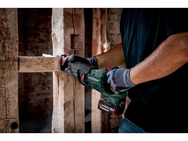 Metabo akkubajonetsav