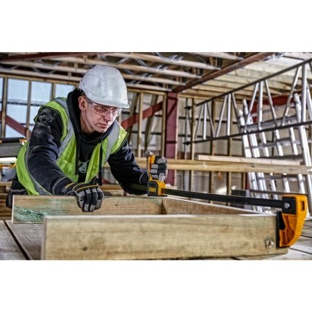 Dewalt hurtigtvinge