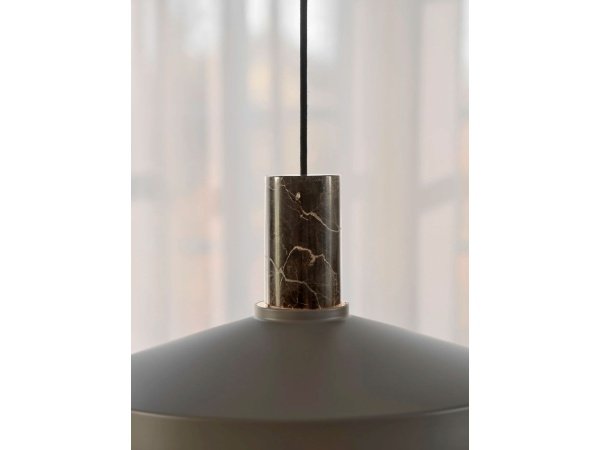 Nordlux Elvas Pendel lysebrun marmor. Billedet viser produktet med hvid baggrund.