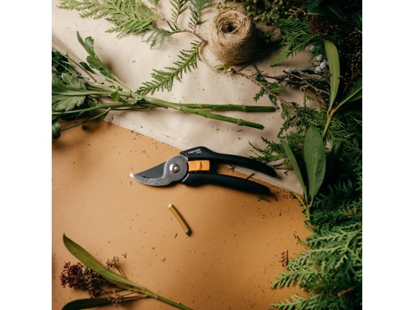 Fiskars Solid beskærersaks