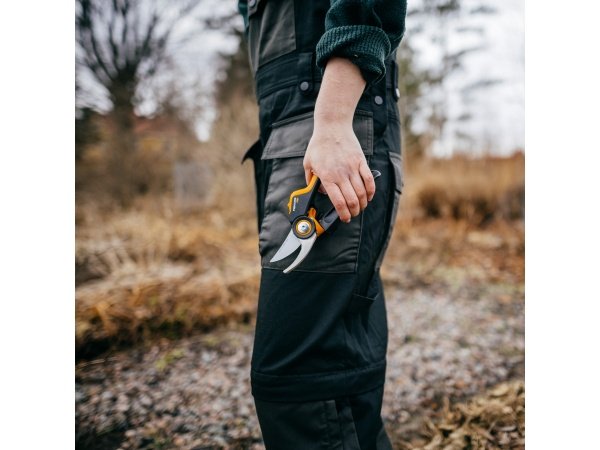 Fiskars PowerGear beskærersaks