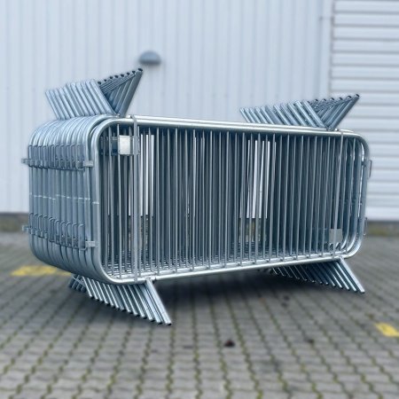 Materielhuset afspærringshegn