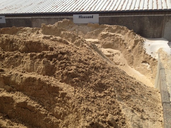 M.M. flisesand M.M. flisesand 0 - 4mm i 1000 kg/bigbag