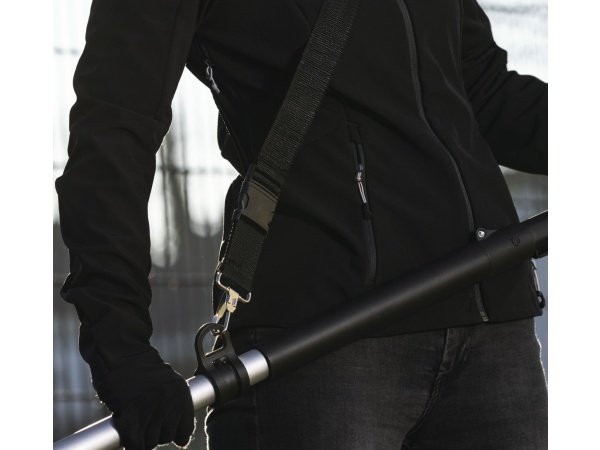 Scheppach multitool m/teleskophækkeklipper/kædesav, C-PHTS41. Billedet viser produktet og tilbehør med hvid baggrund