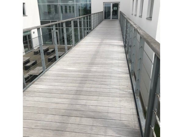 Thamus skridsikker GRP liste