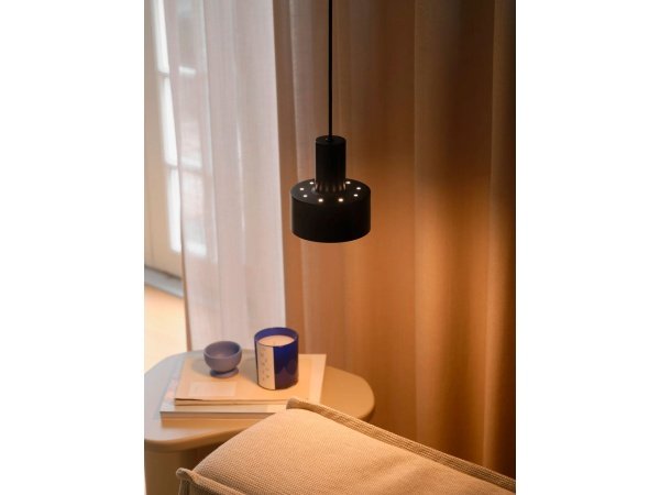 Nordlux Matis Pendel sort. Billedet viser produktet med hvid baggrund.