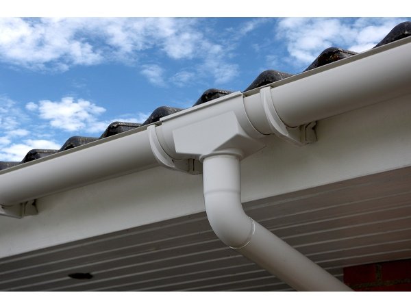 Plastmo nedløbsrør 