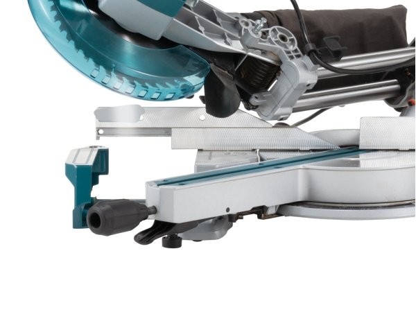 Makita kap/geringssav Makita kap/geringssav LS0816F. Billedet viser produktet forfra.