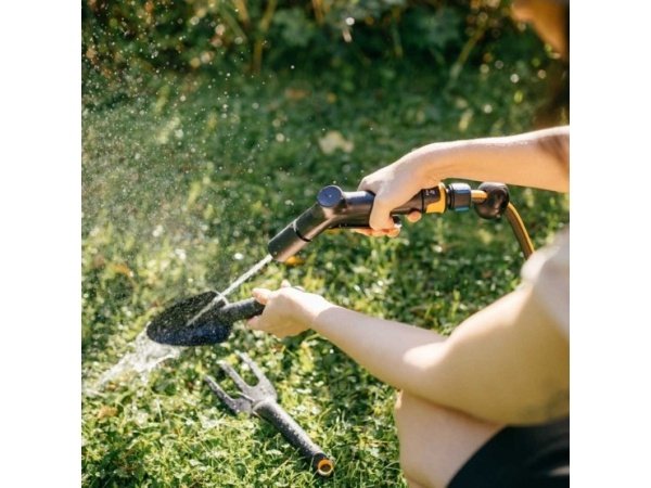 Fiskars sprøjtepistol