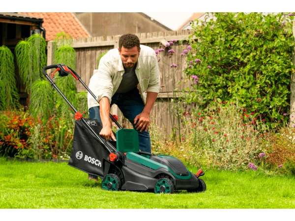 Bosch Rotak 18V2-38 plæneklipper Bosch Rotak 18V2-38 plæneklipper