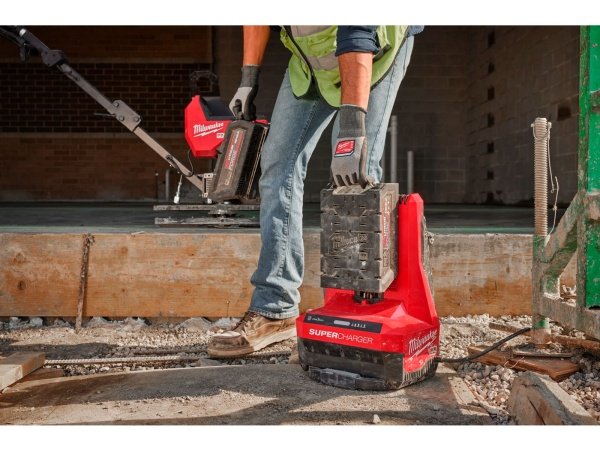 Milwaukee hurtiglader