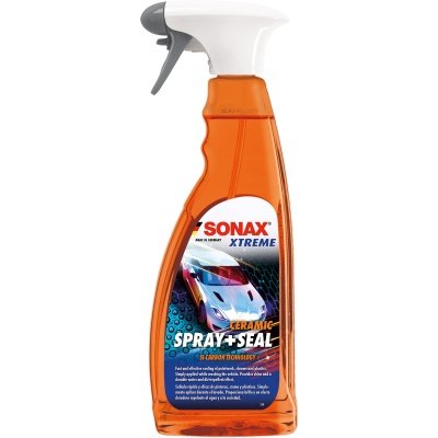 SONAX Xtreme Ceramic Spray+Seal giver din bil en strålende glans og beskytter lakken i op til 8 uger. Nem at påføre efter bilvask. 