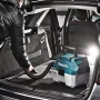 Makita 18V støvsuger. Produkt vises i miljø