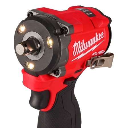 Milwaukee M12 FUEL™ slagnøgle M12 FCIWF12G3-0. Billedet viser produktet fra en skrå vinkel.
