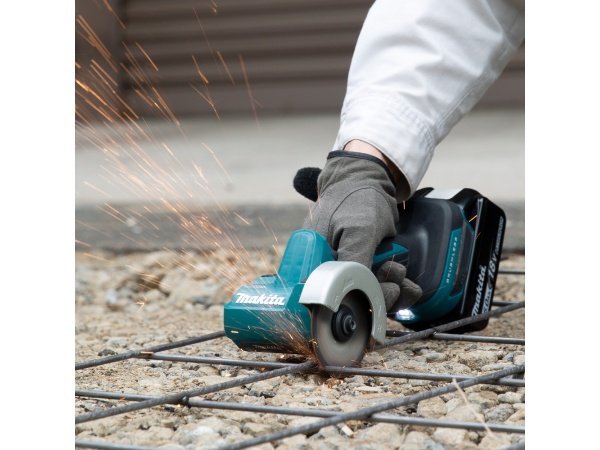 Makita enhåndsafkorter