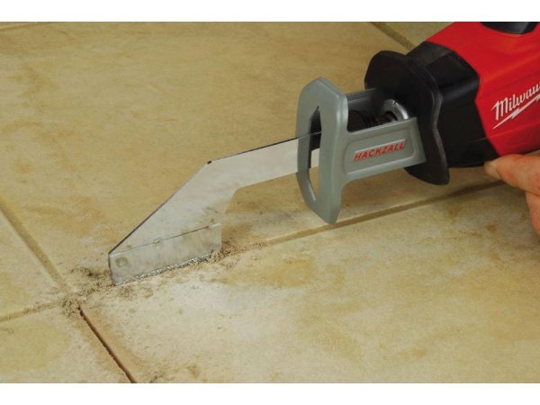 Milwaukee bajonetsav, produkt set fra siden 1