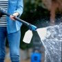 Nilfisk rattan- & plastikrens 2,5 ltr. Skånsom og effektiv rengøring af rattan- og plastoverflader.. Miljøbilledet viser produktets effektivitet.