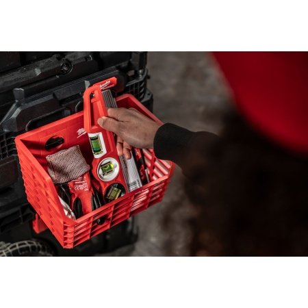 Milwaukee PACKOUT monteringsplade  Milwaukee PACKOUT monteringsplade. Til fastgørelse af mindre PACKOUT- enheder og ophæng. Billedet viser produkt fra siden.