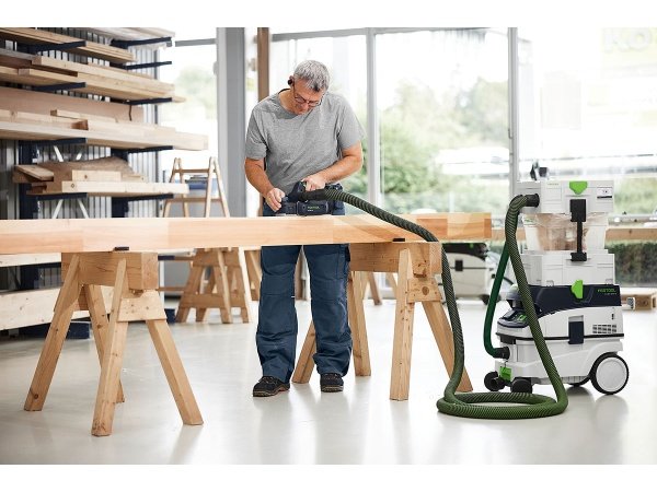 Festool akku høvl Festool akku høvl HLC 82 EB-Basic. Billedet viser produktet med hvid baggrund.