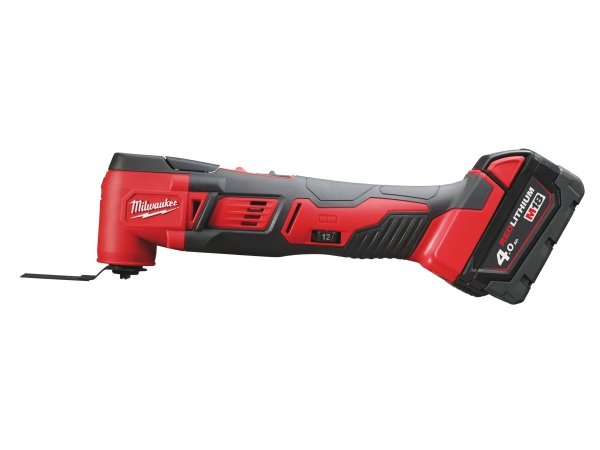 Milwaukee multiværktøj Milwaukee multiværktøj, produkt medfølger