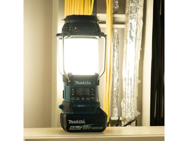 Makita lanterne/DAB+radio