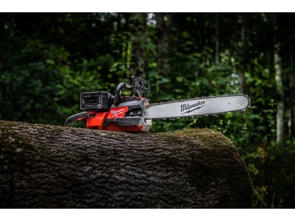 Milwaukee M18 kædesav