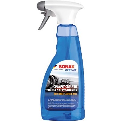 SONAX Xtreme Cockpit pleje (500 ml) rengør og plejer bilens kunststof-overflader, bevarer en mat finish, modvirker støv og efterlader en frisk duft. 