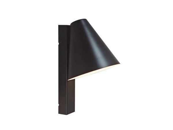 Nordlux Wilmer væglampe sort. Billedet viser produktet med hvid baggrund.