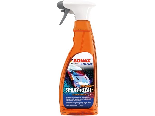 SONAX Xtreme keramisk spray SONAX Xtreme Ceramic Spray+Seal giver din bil en strålende glans og beskytter lakken i op til 8 uger. Nem at påføre efter bilvask.