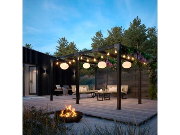 Plus Cubic Pergola