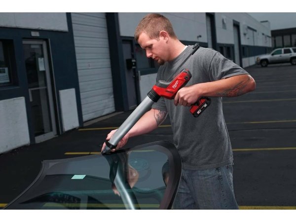 Milwaukee fugepistol