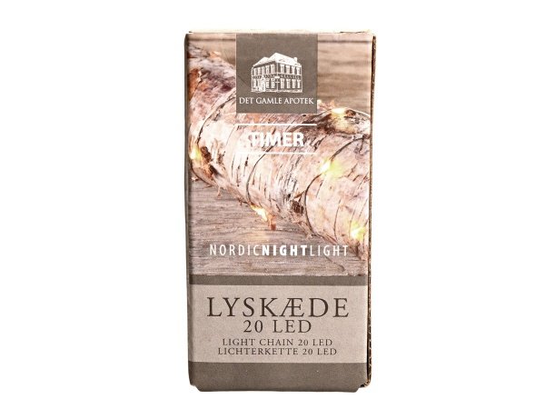 DGA LED lyskæde 190 cm, m/timer. Miljøbilledet viser produktet på gren.