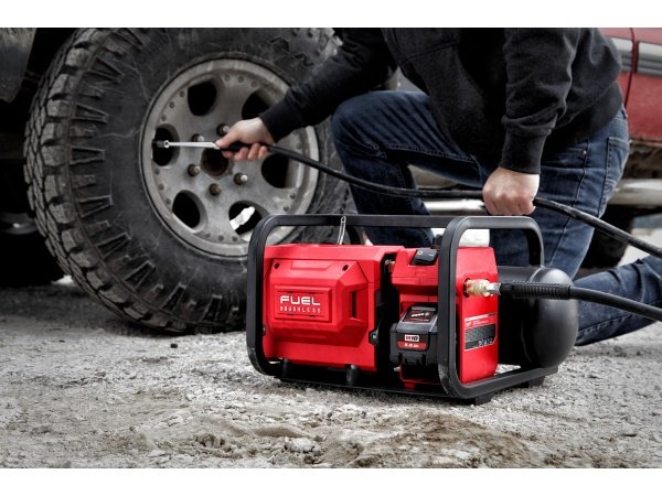 Milwaukee kompressor