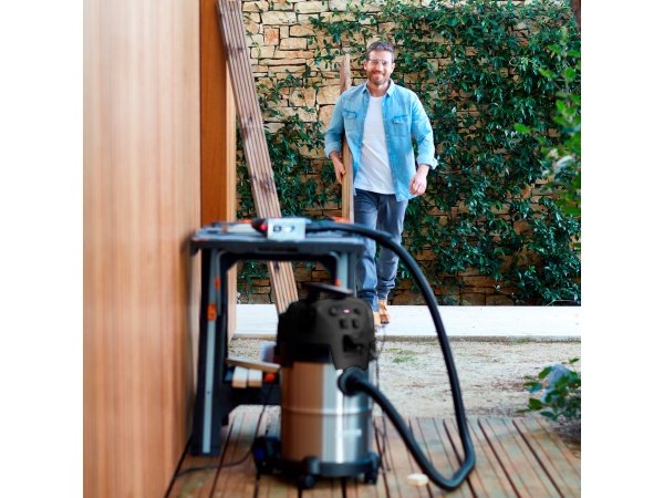 Nilfisk Multi II 30 T INOX VSC Basic Nilfisk Multi II 30 T INOX VSC Basic våd- og tørstøvsuger